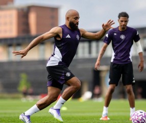 再等等！阿莫林确认姆伯莫无缘战伯恩茅斯，周末战埃弗顿可能首秀